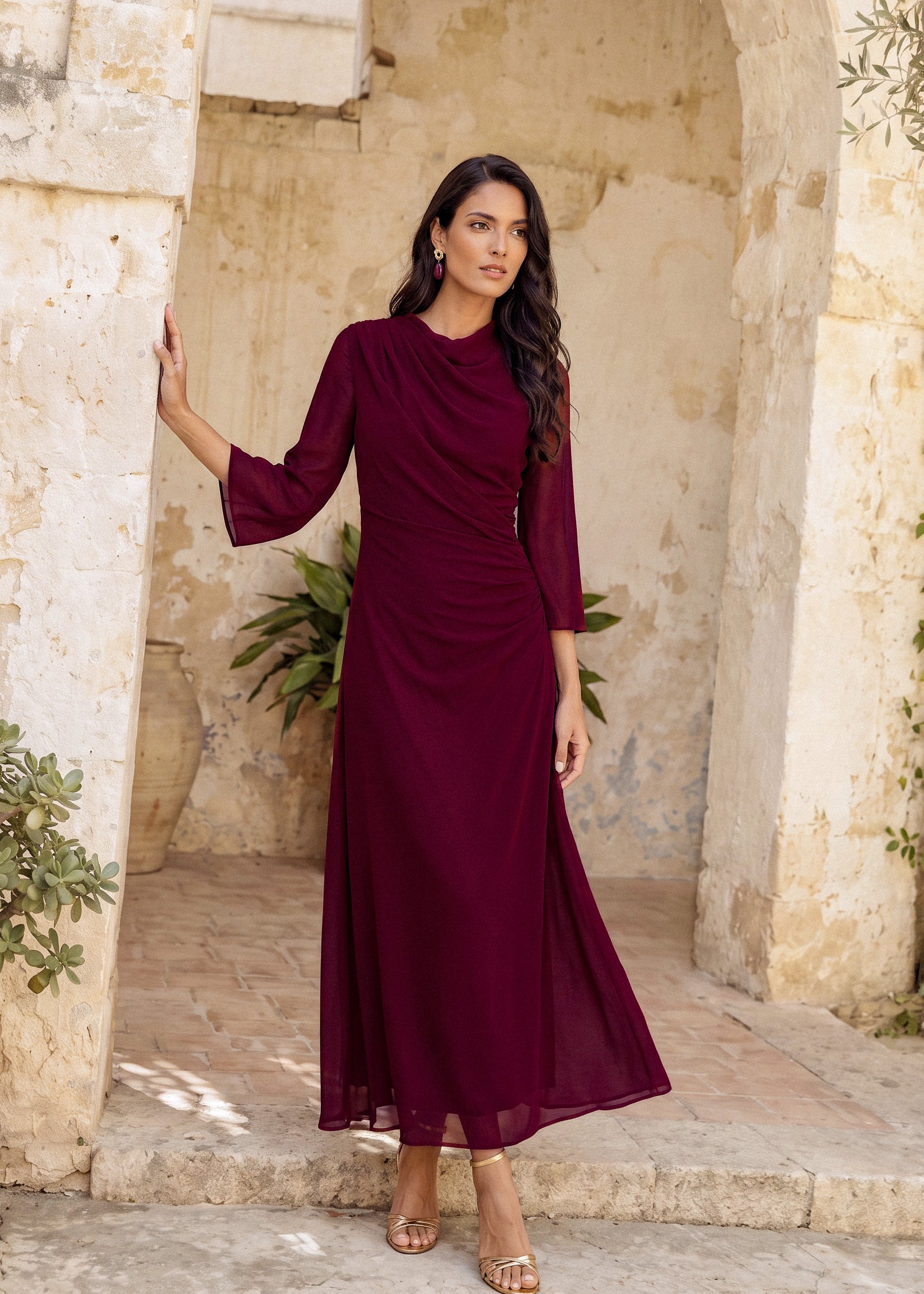 Carola burdeos - Vestidos de invitada para bodas y eventos | Cho Atelier