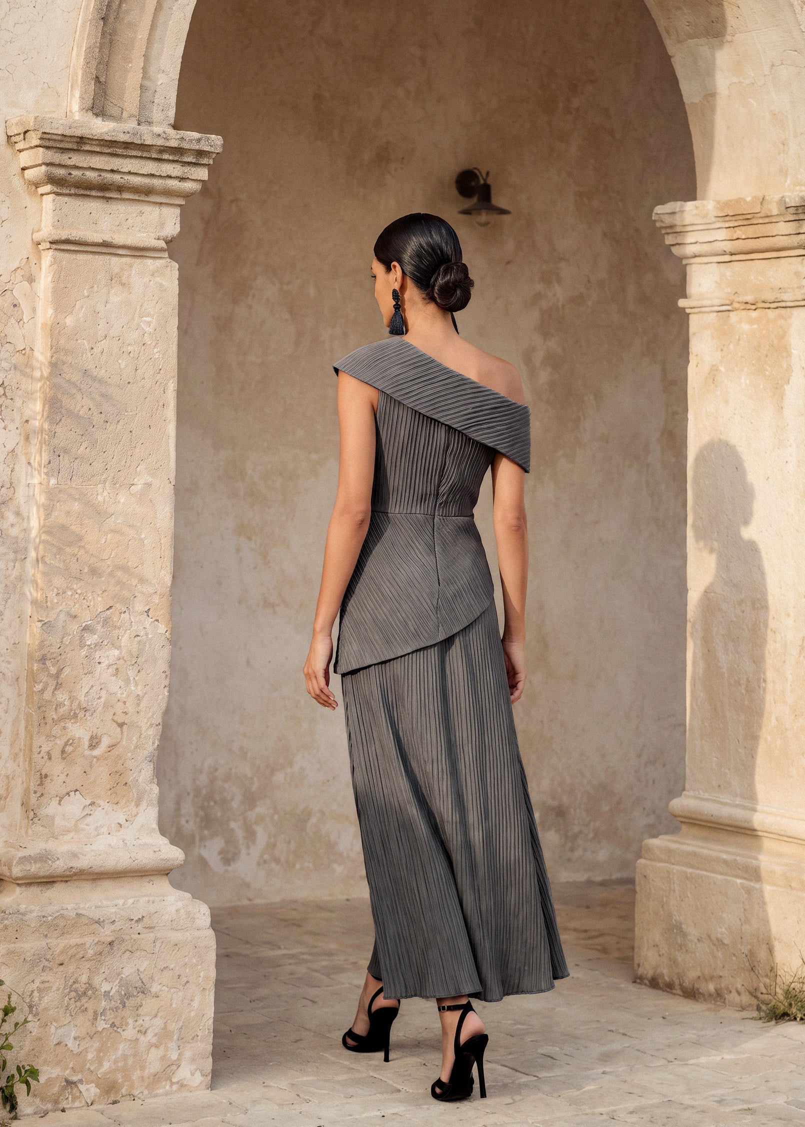 Yasmin gris - Vestidos de invitada para bodas y eventos | Cho Atelier