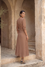 Yamila beige - Vestidos de invitada para bodas y eventos | Cho Atelier