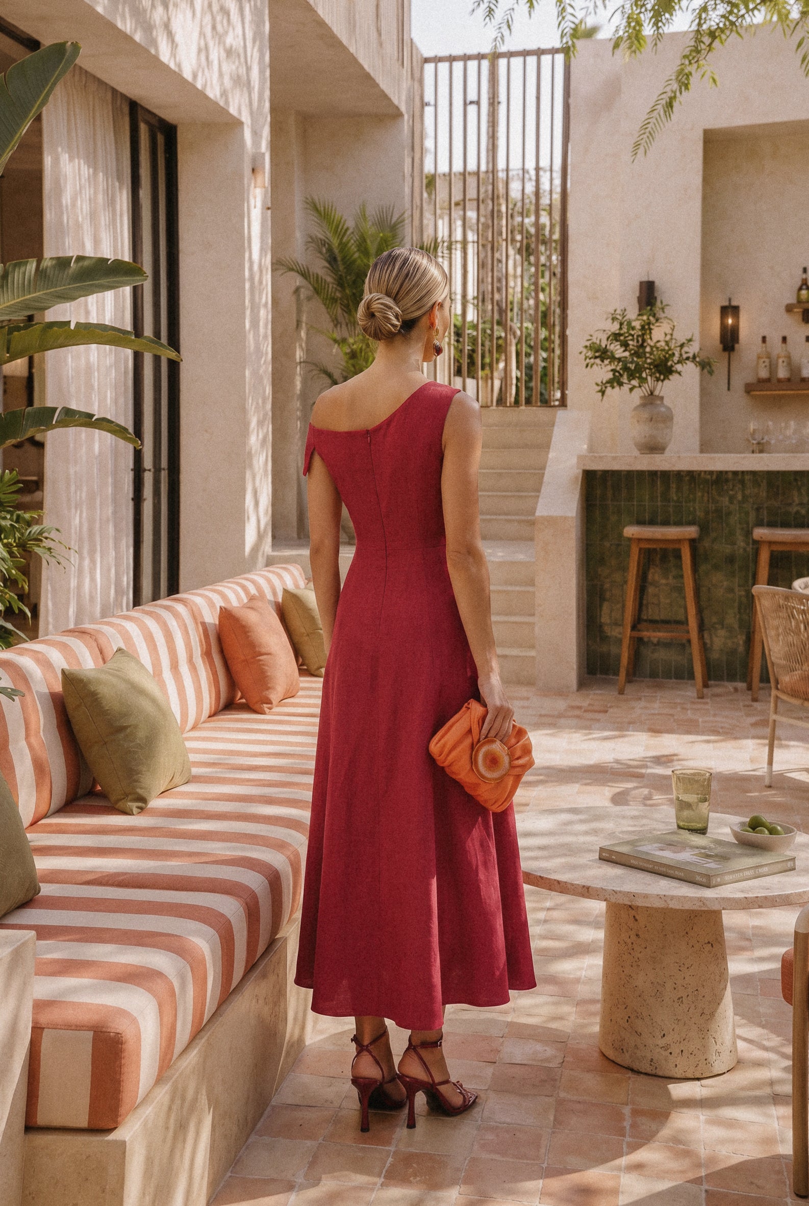 Emily rubí - Vestidos de invitada para bodas y eventos | Cho Atelier